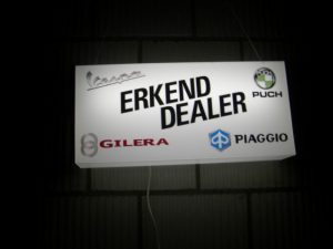 Altena Bromfiets Club Puch Piaggio Gilera Vespa Dealer