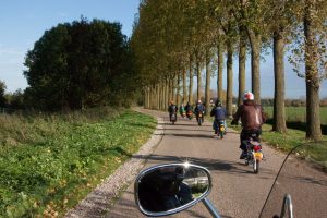 Bromfietsclub 't Zuigerke foto